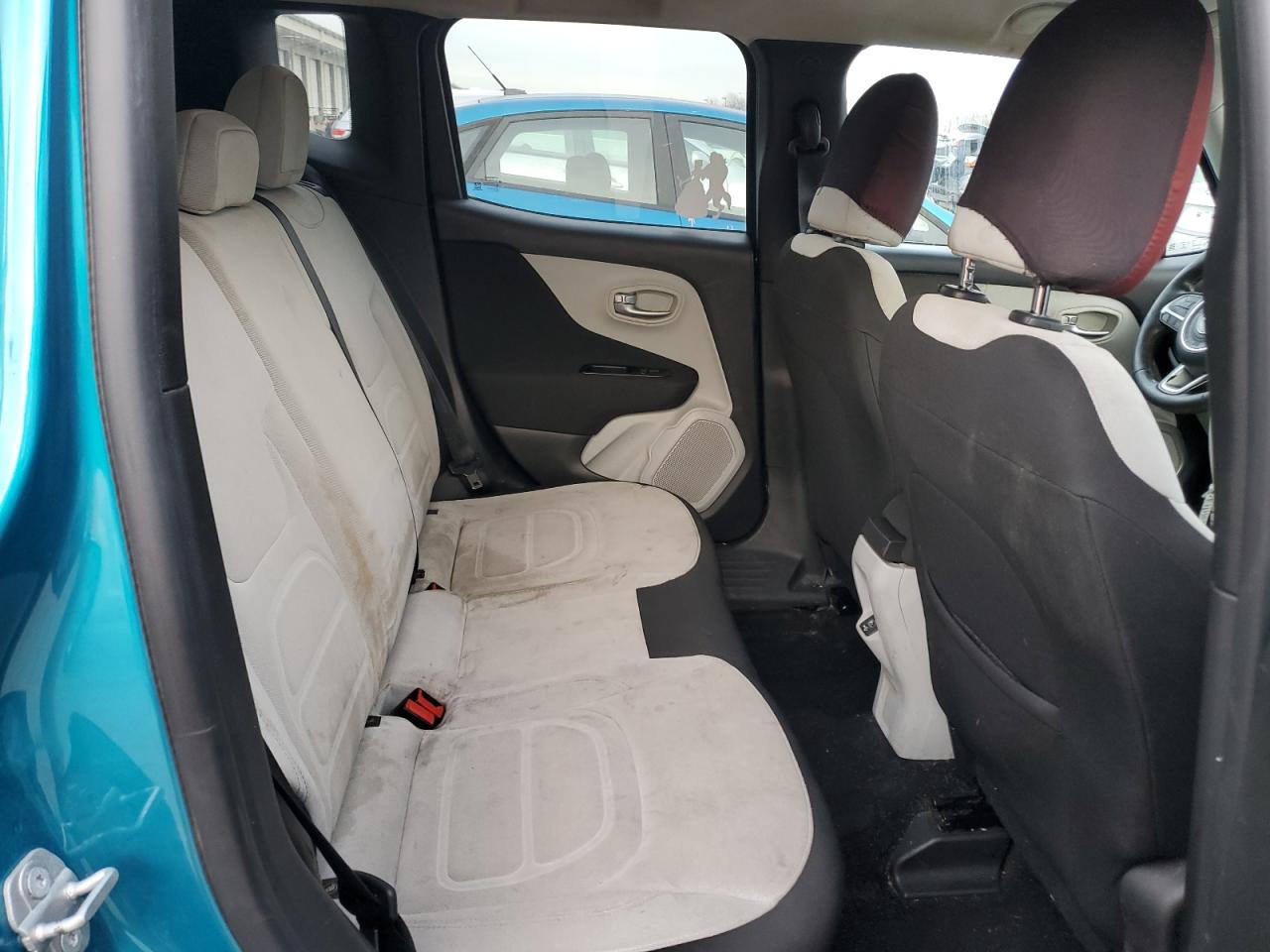 2019 Jeep Renegade Latitude VIN: ZACNJABB8KPK81949 Lot: 83750354