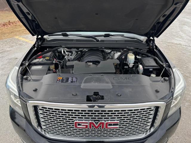 Паркетники GMC YUKON 2016 Чорний