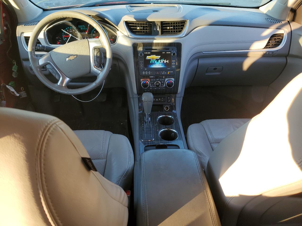 2014 Chevrolet Traverse - Image 8