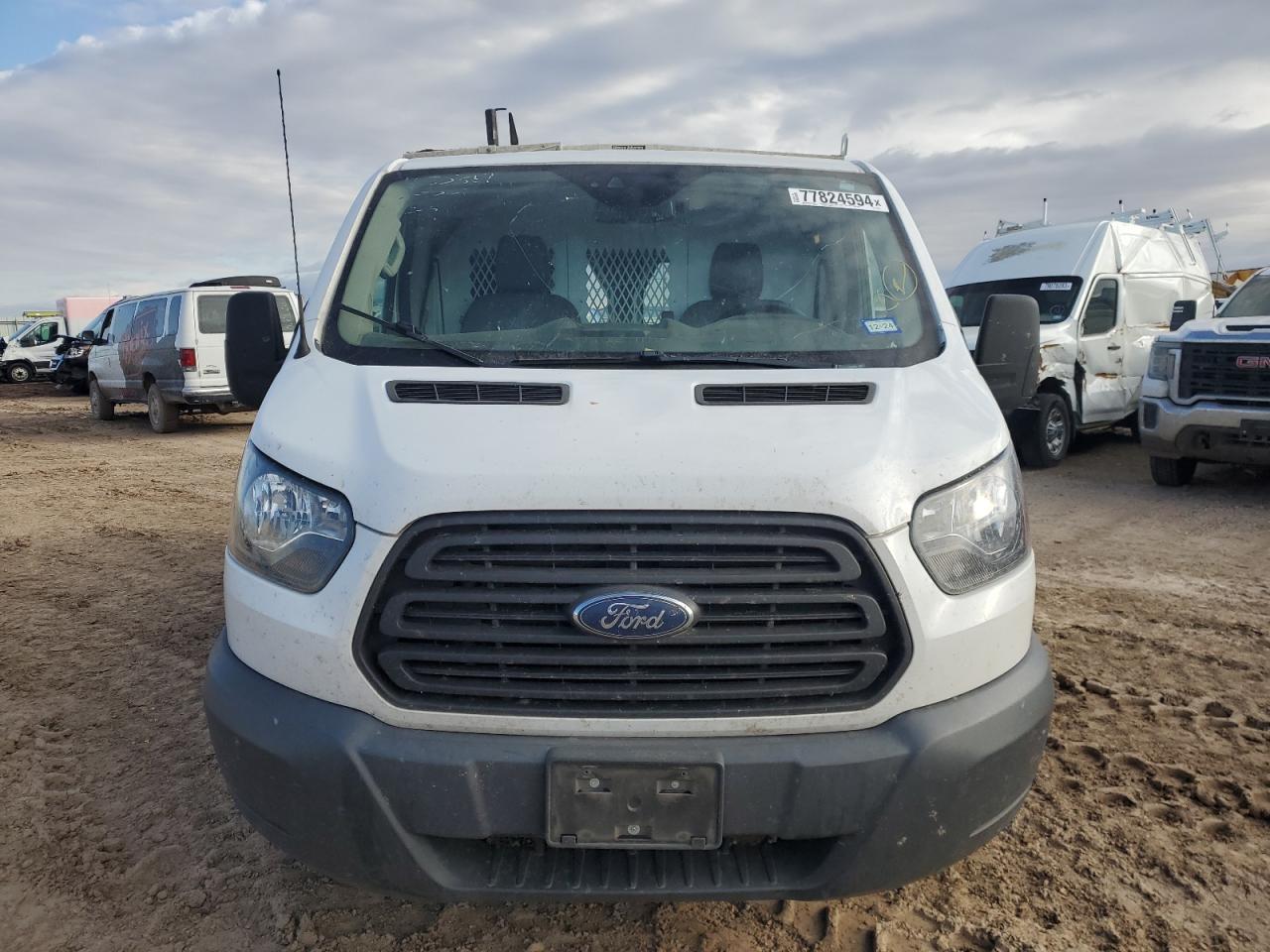 2017 Ford Transit - Image 5