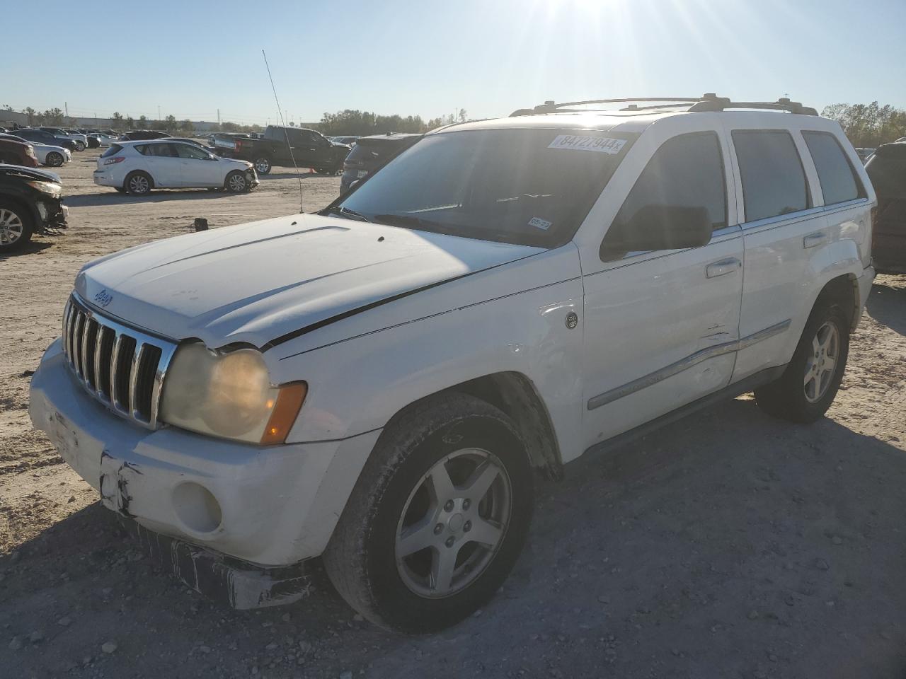 2005 Jeep Grand Cherokee - Image 1