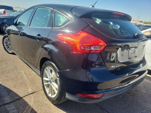 Hatchbacks FORD FOCUS 2016 Czarny