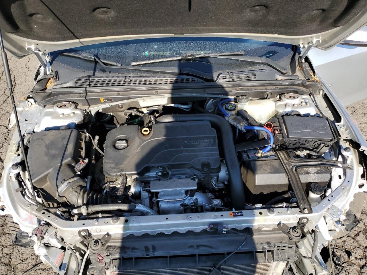 2018 Chevrolet Malibu - Image 13