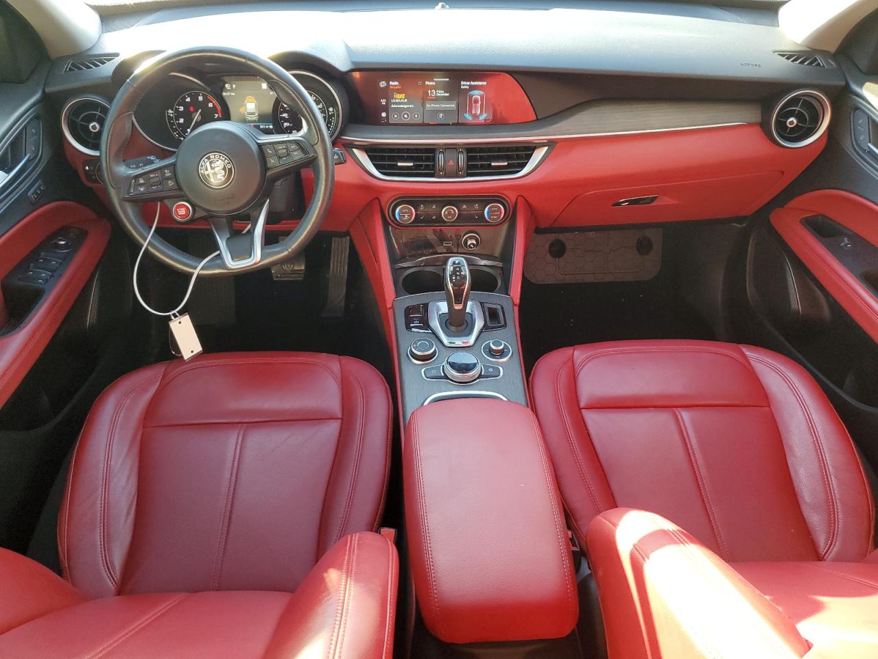 2021 Alfa Romeo Stelvio - Image 8