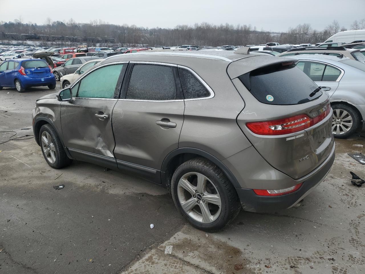 2017 Lincoln MKC - Image 2