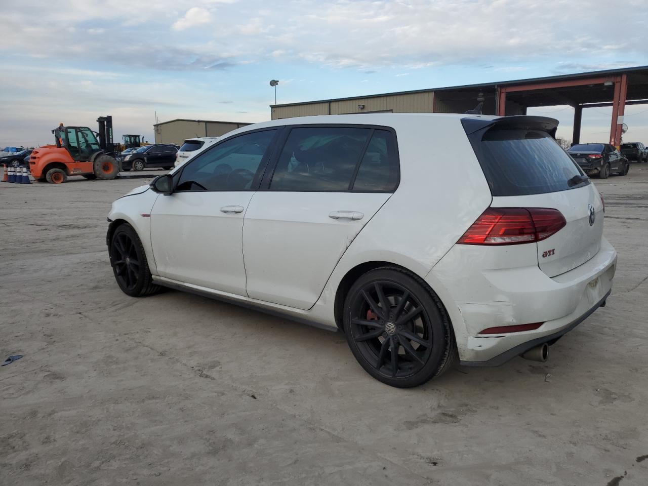 2021 Volkswagen GTI - Image 2
