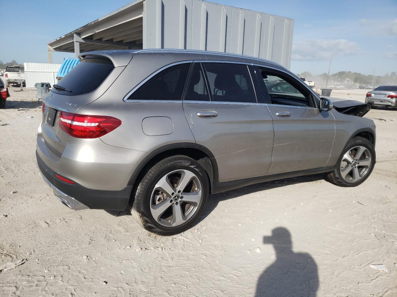 VIN WDC0G4KB2KV181085 2019 MERCEDES-BENZ GLC-CLASS no.3