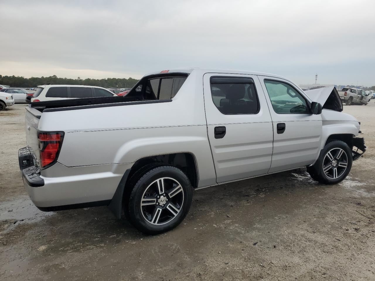 VIN 5FPYK1F77DB002026 2013 HONDA RIDGELINE no.3