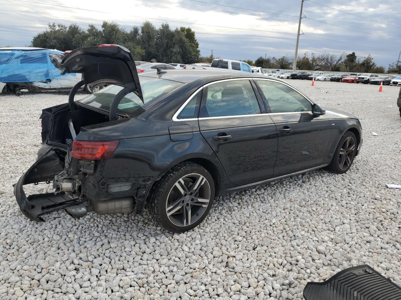 VIN WAULMAF40JA136591 2018 AUDI A4 no.3