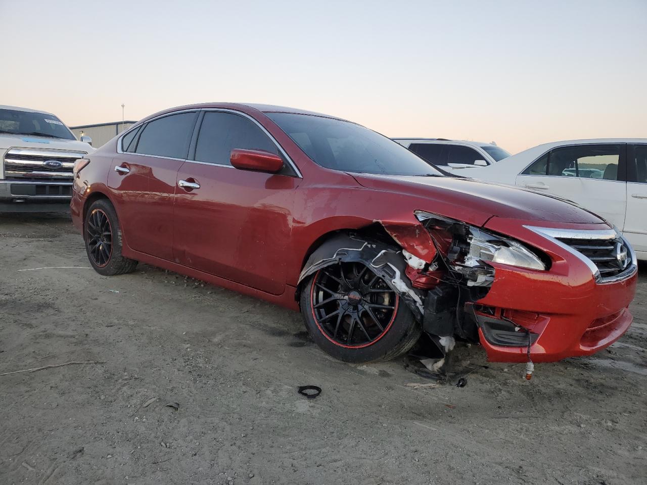 2015 Nissan Altima - Image 4