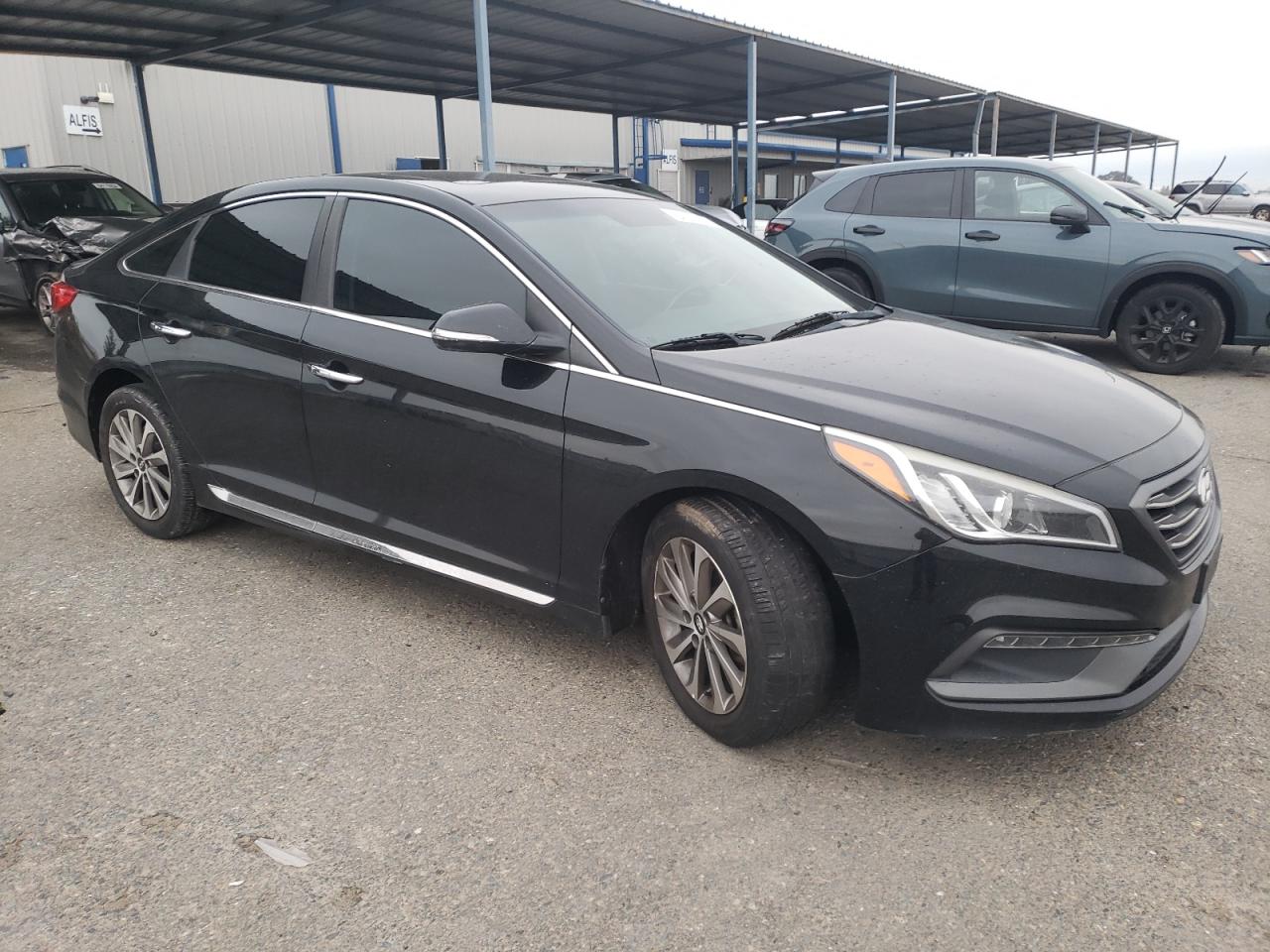 2016 Hyundai Sonata - Image 4