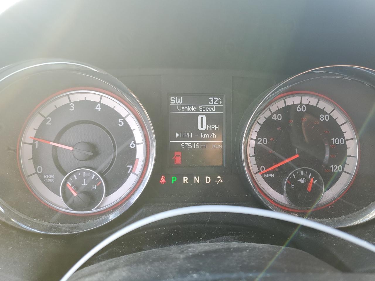 2019 Dodge Caravan - Image 9