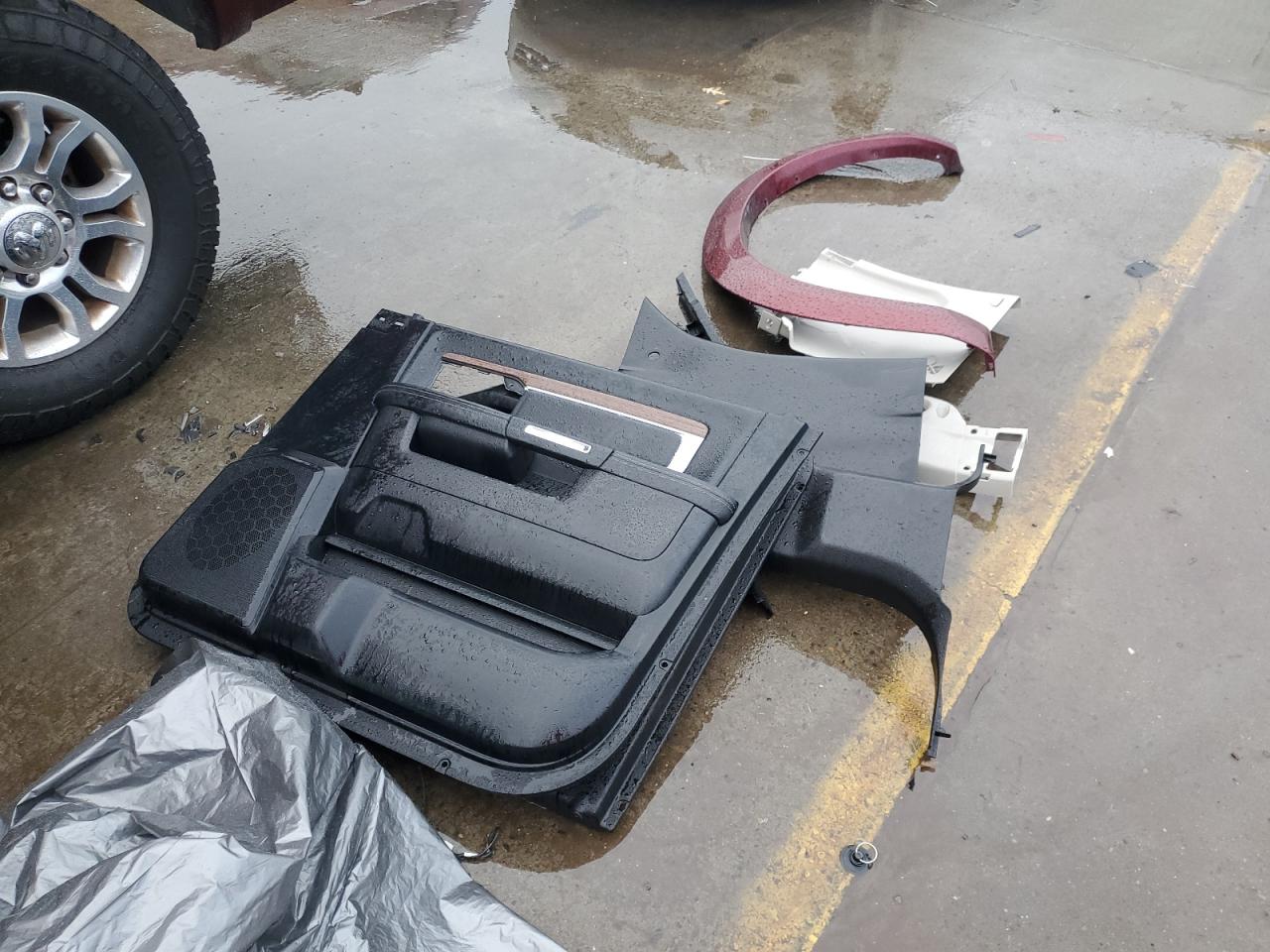 2018 RAM 2500 - Image 12