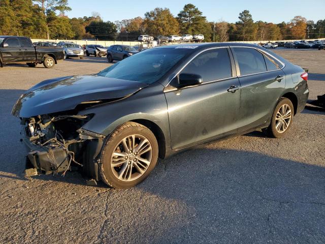  TOYOTA CAMRY 2017 Green