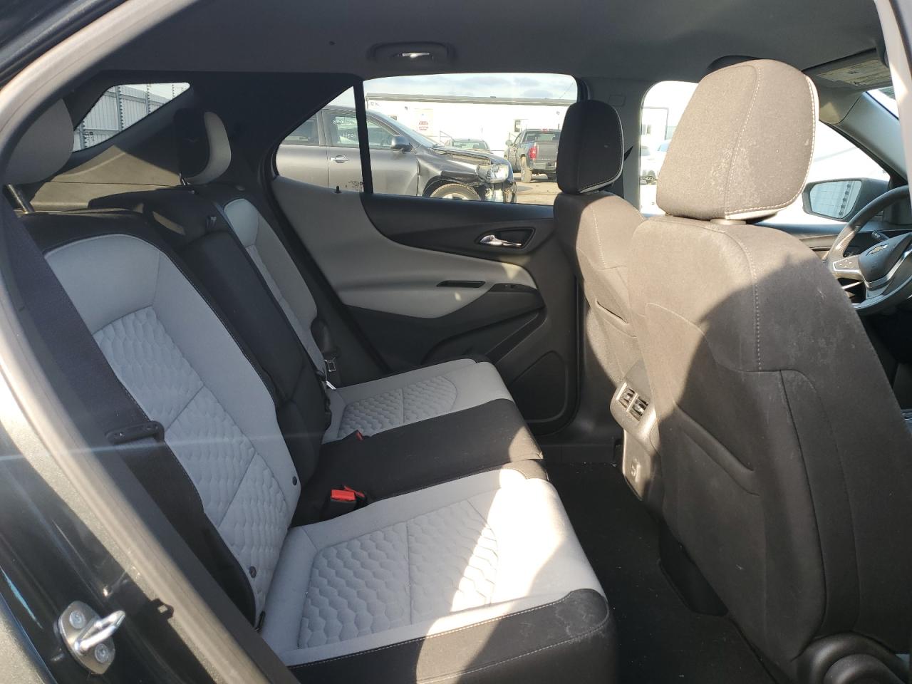 2019 Chevrolet Equinox - Image 11