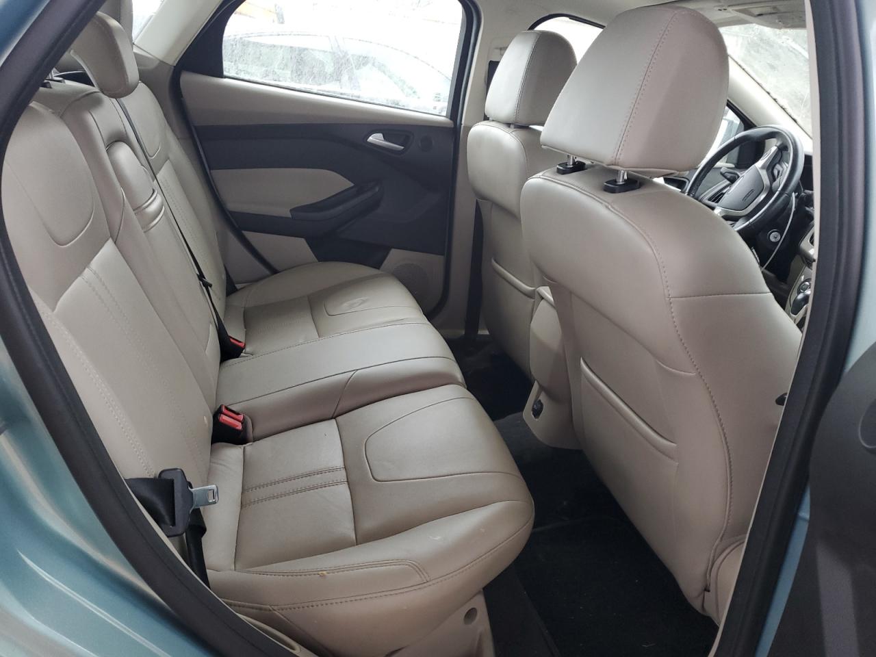 2012 Ford Focus - Image 11