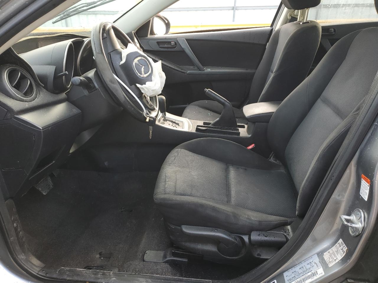 2010 Mazda 3 - Image 7