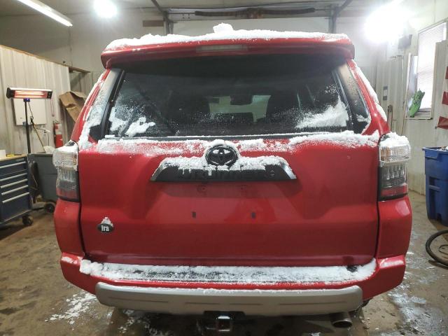  TOYOTA 4RUNNER SE 2023 Czerwony