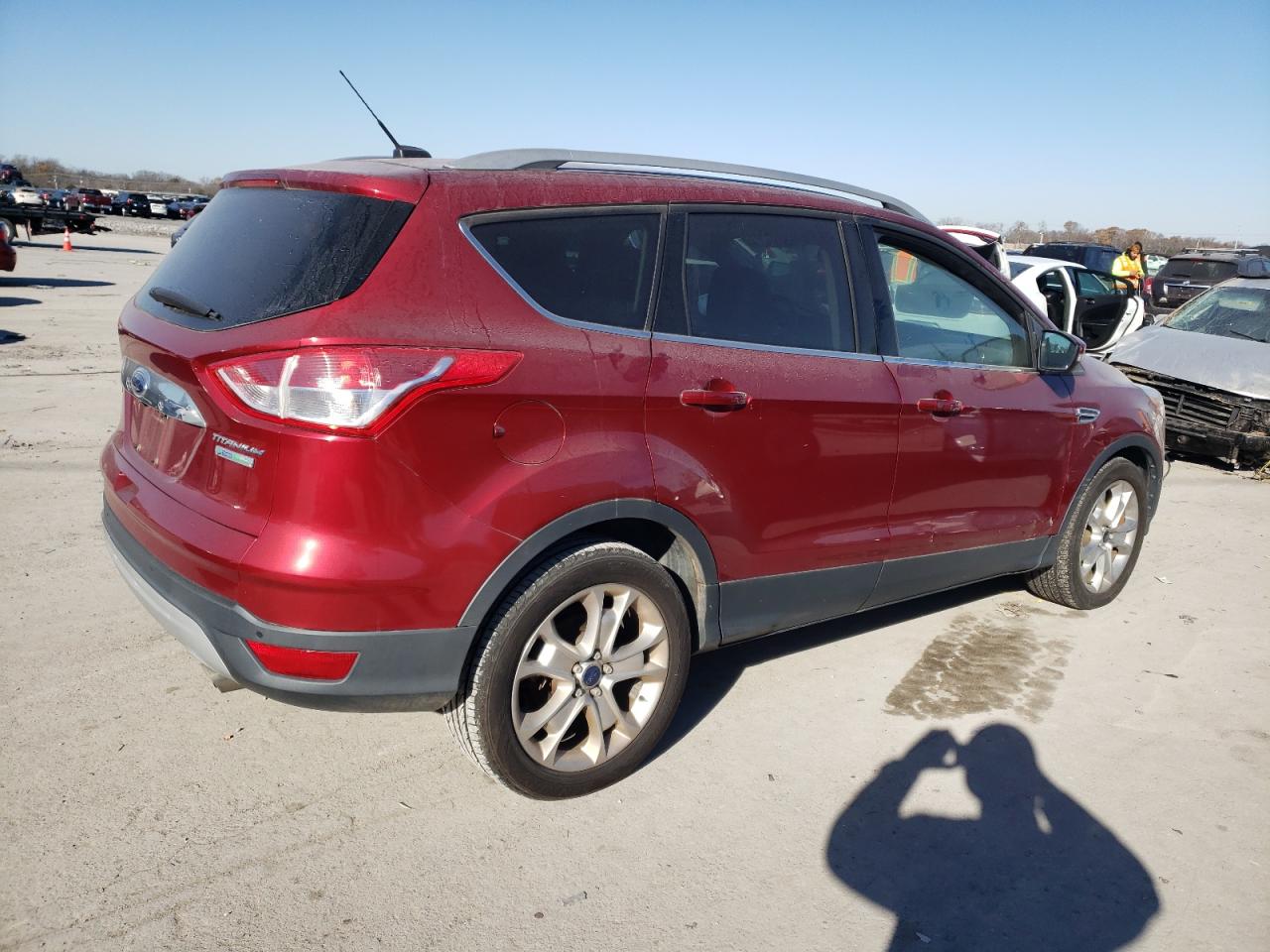 VIN 1FMCU0JX9GUA83147 2016 FORD ESCAPE no.3