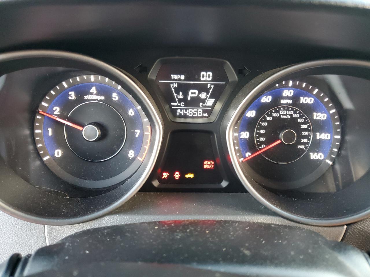 2014 Hyundai Elantra - Image 9