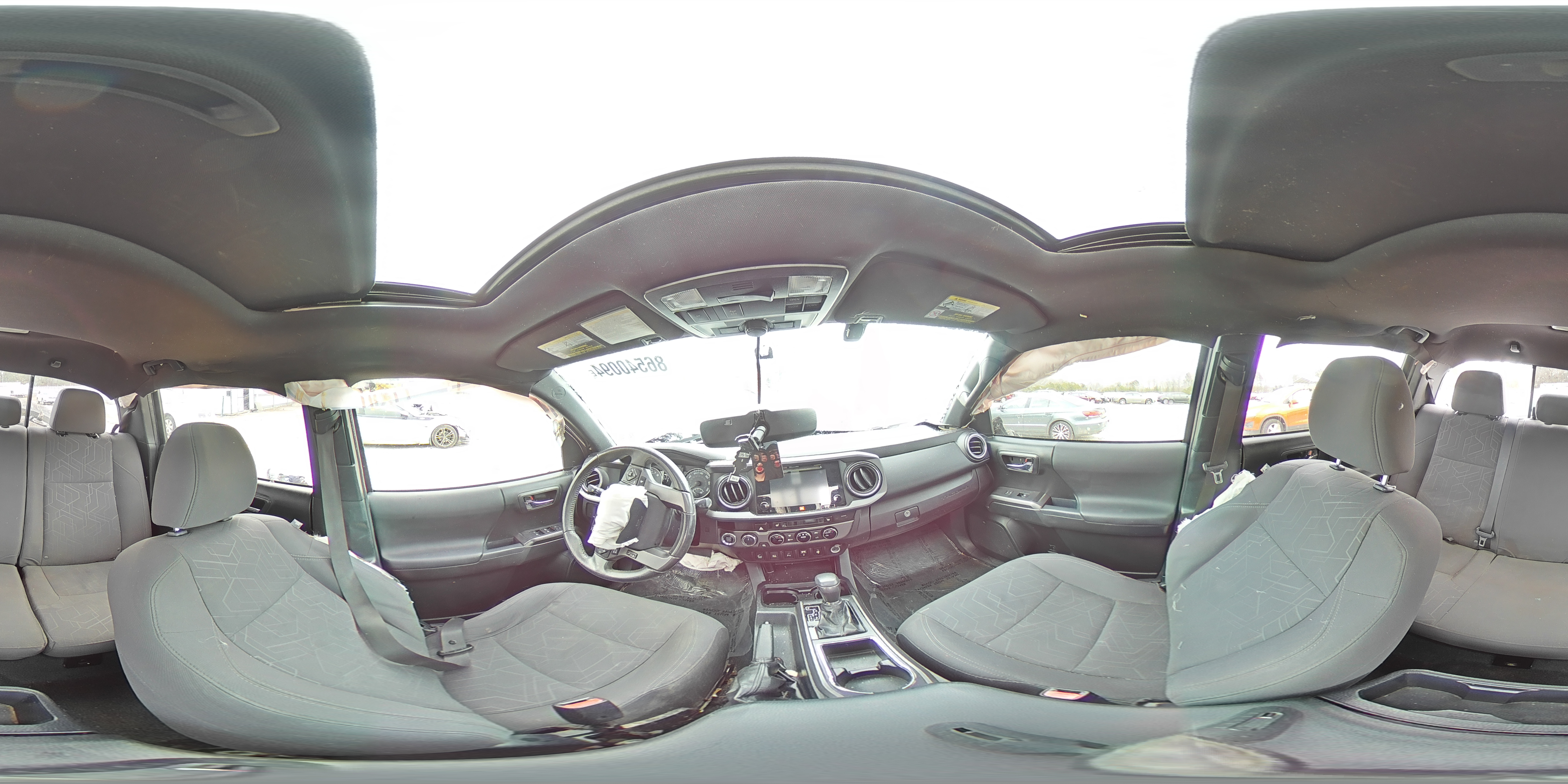 2017 Toyota Tacoma - Image 13