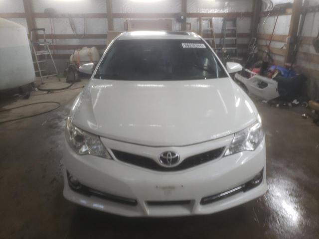  TOYOTA CAMRY 2013 Білий