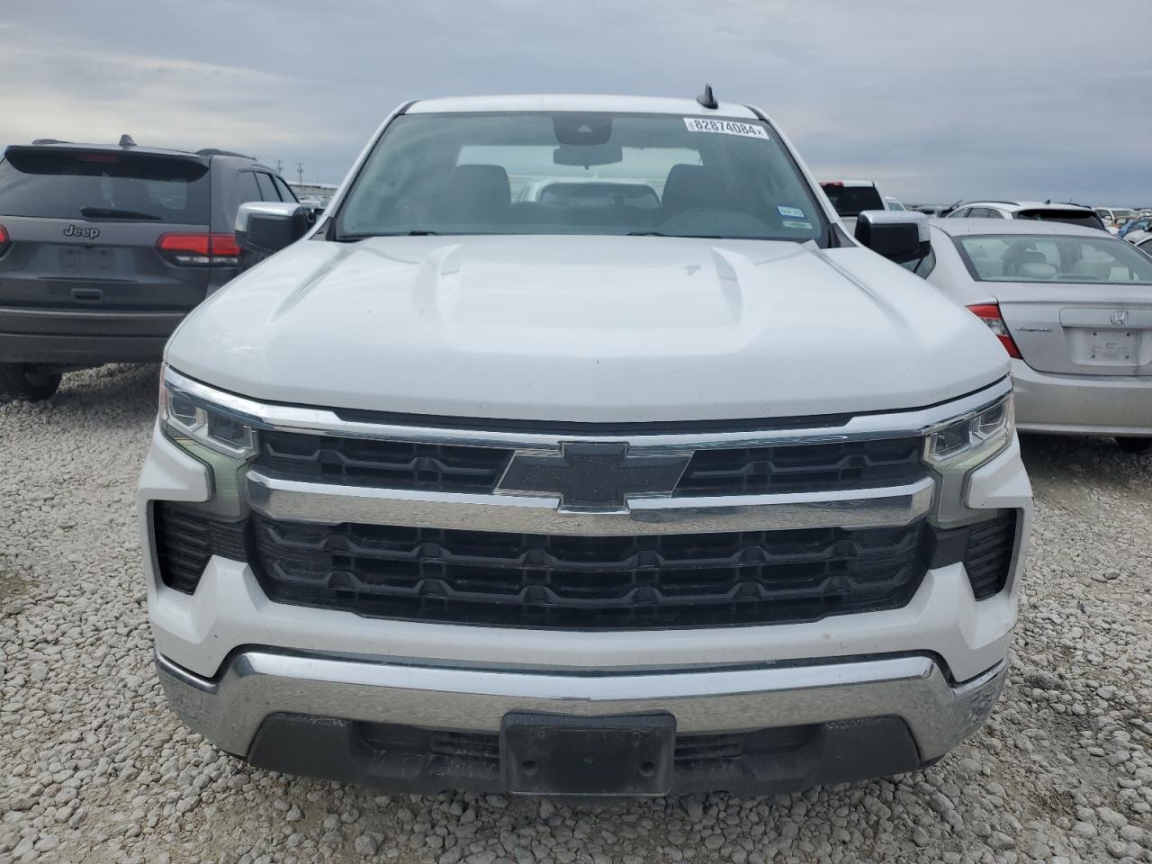 2022 Chevrolet Silverado - Image 5