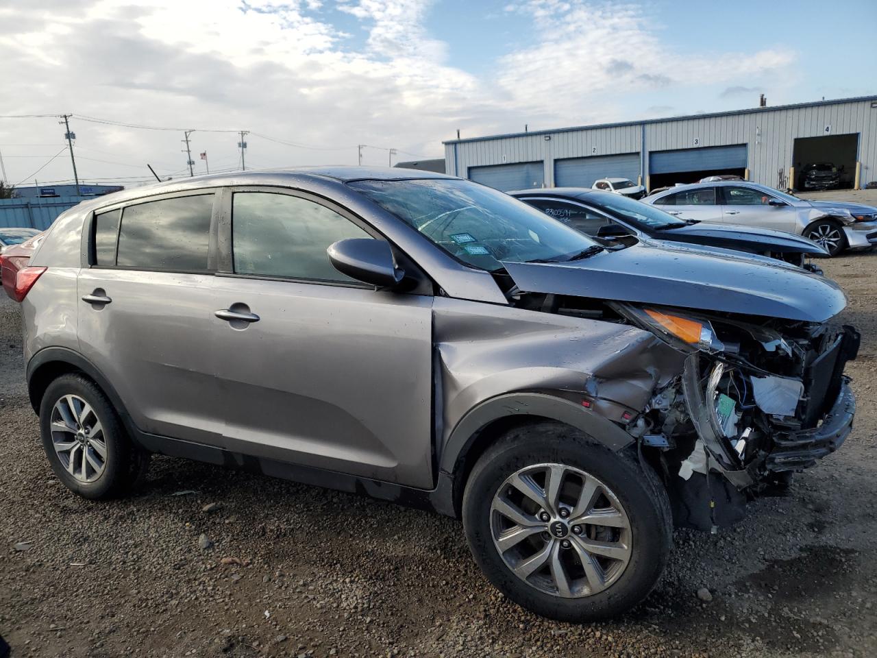 VIN KNDPB3AC2G7871017 2016 KIA SPORTAGE no.4