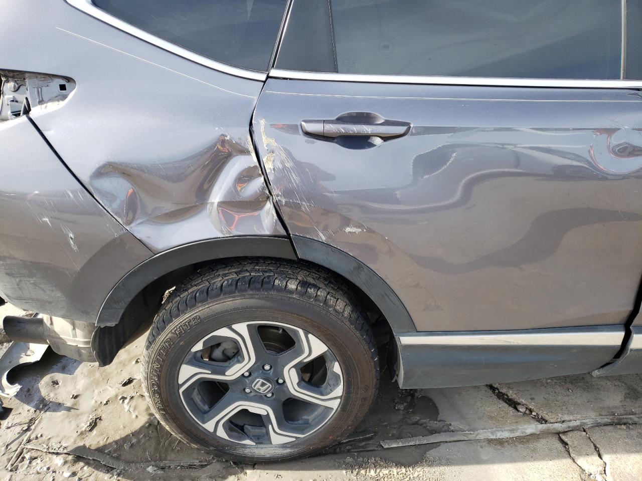 2018 Honda CR-V - Image 11