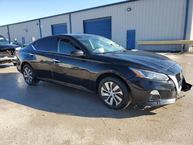  NISSAN ALTIMA 2019 Чорний