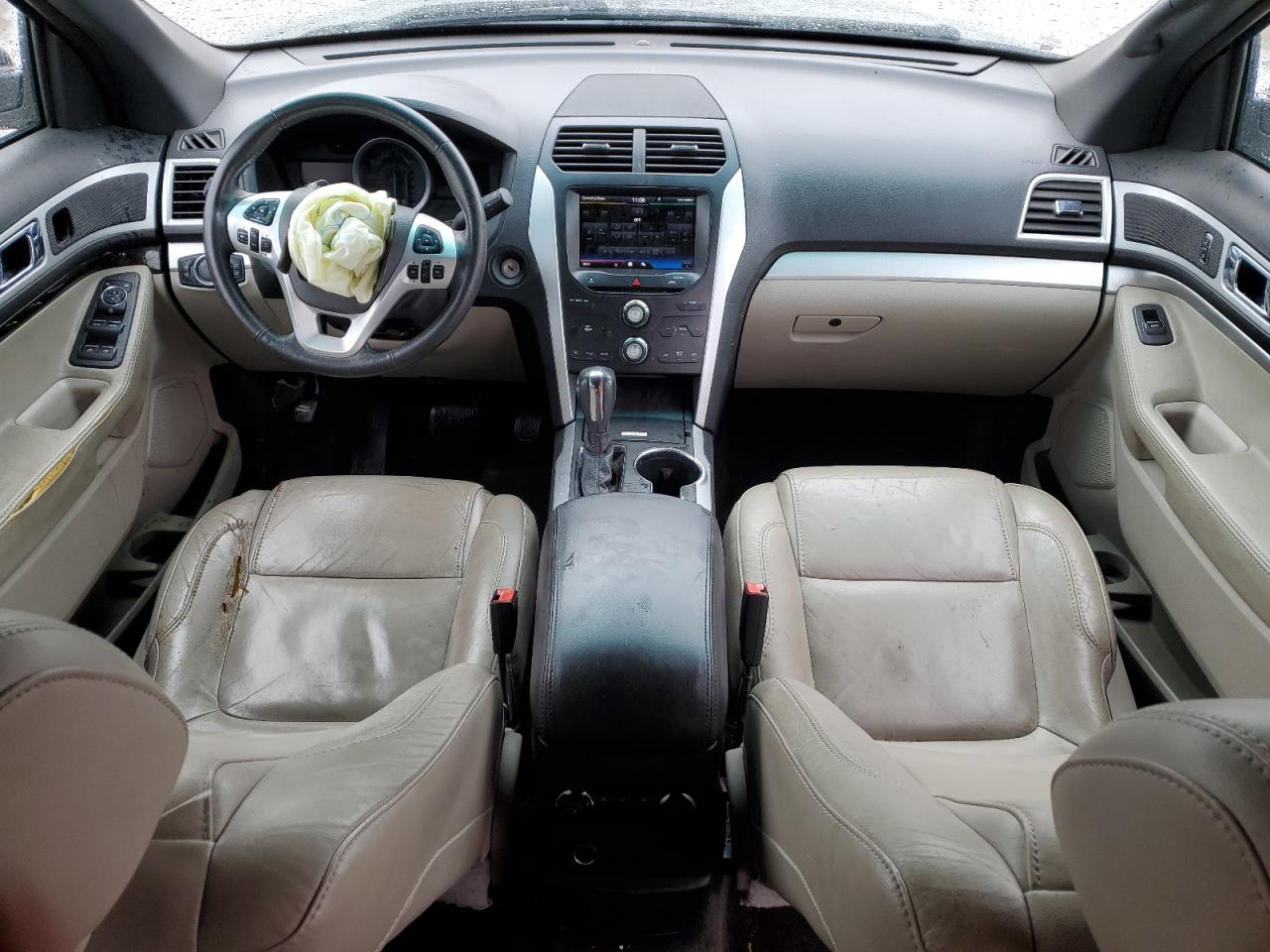 2015 Ford Explorer - Image 8
