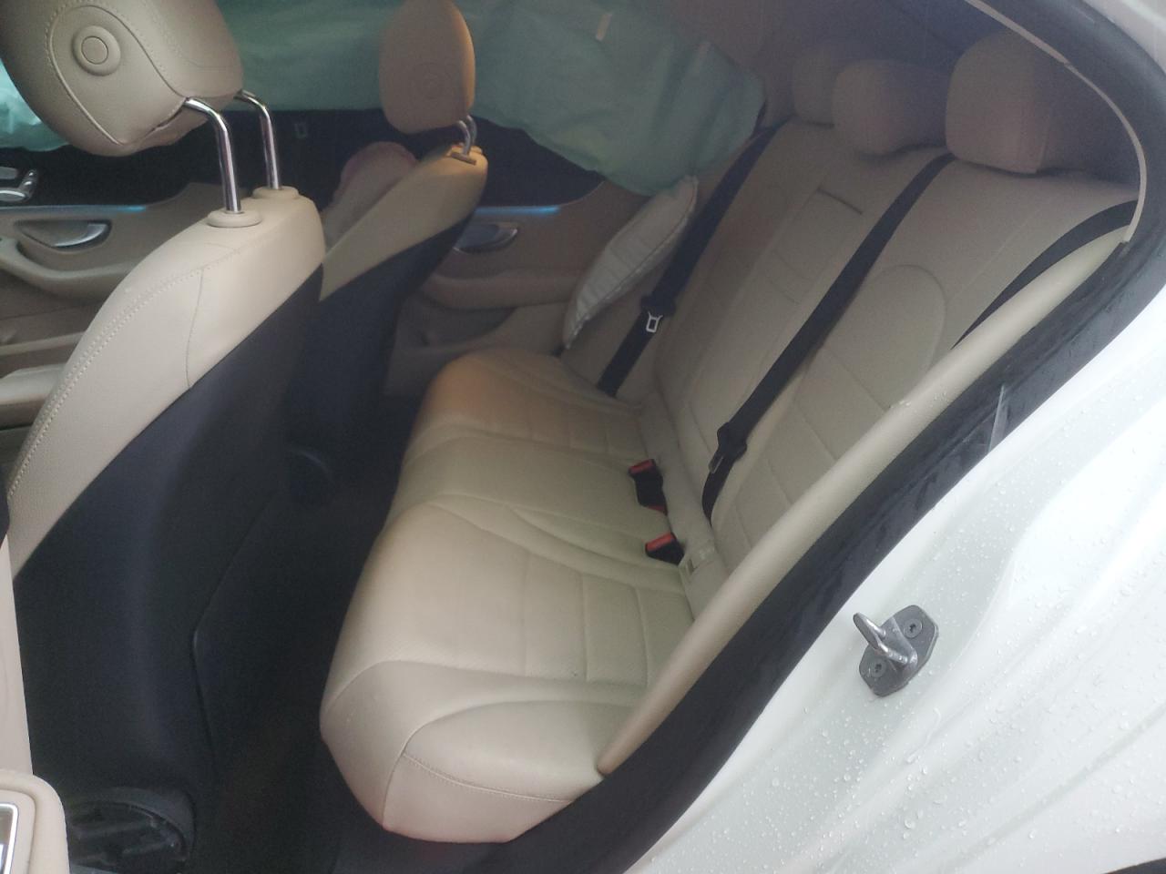 2017 Mercedes-Benz C-klasse - Image 10