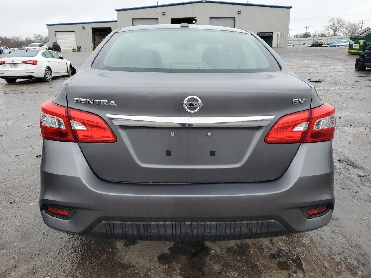 2018 Nissan Sentra - Image 6