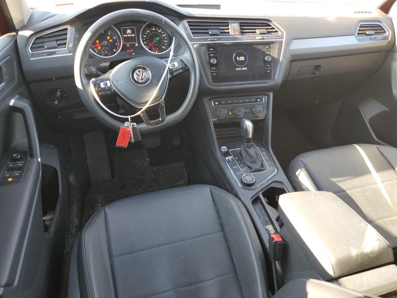 2020 Volkswagen Tiguan - Image 8