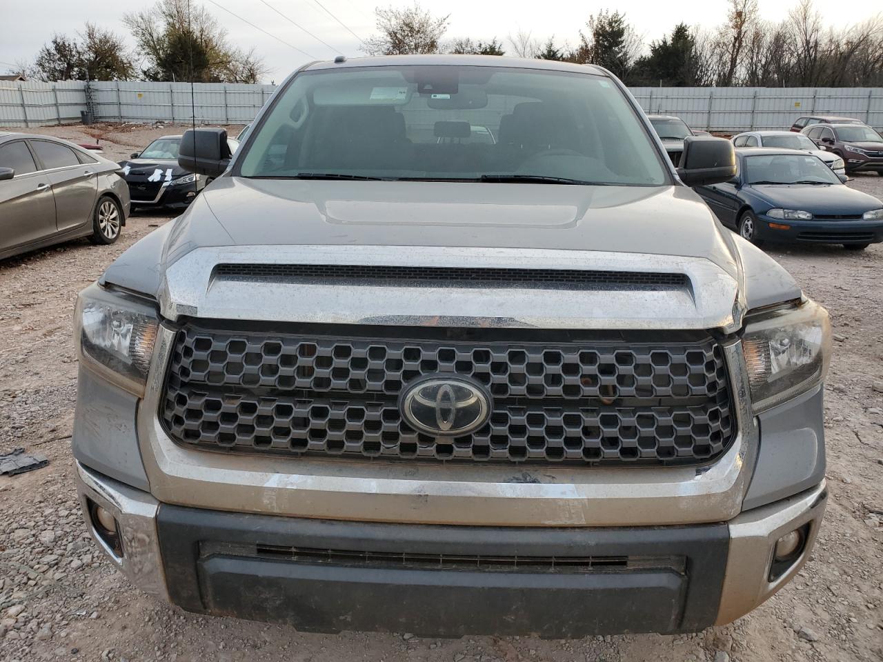 VIN 5TFDW5F17KX869878 2019 TOYOTA TUNDRA no.5