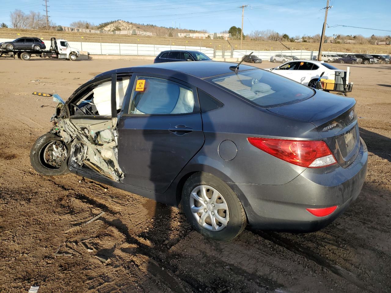 VIN KMHCT4AE3DU396859 2013 HYUNDAI ACCENT no.2