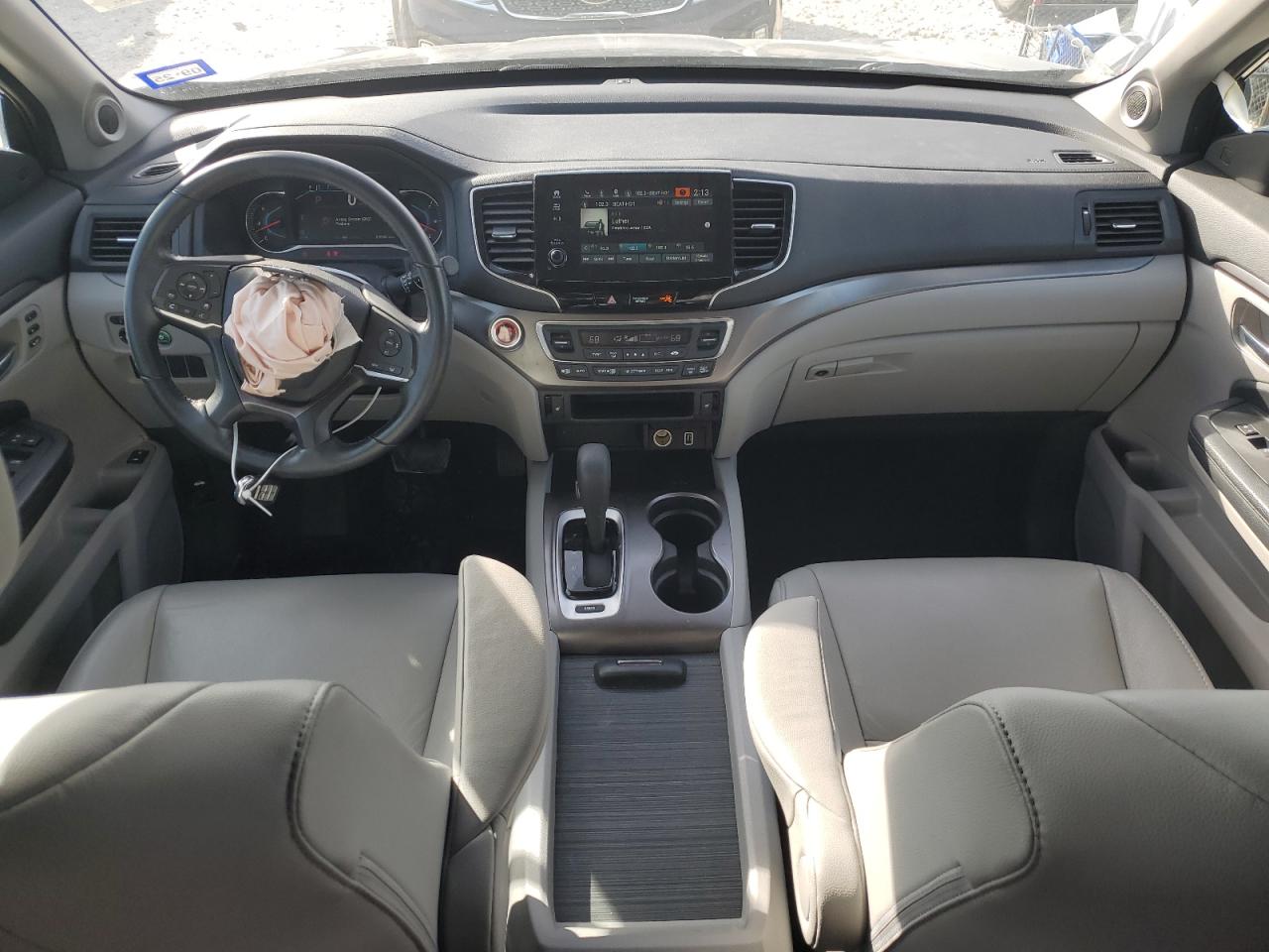 2019 Honda Pilot - Image 8