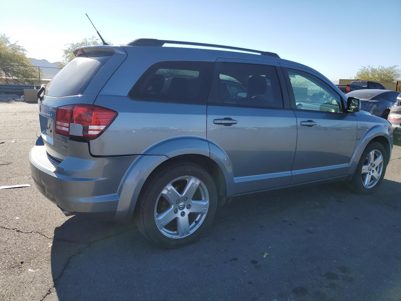 2010 Dodge Journey - Image 3
