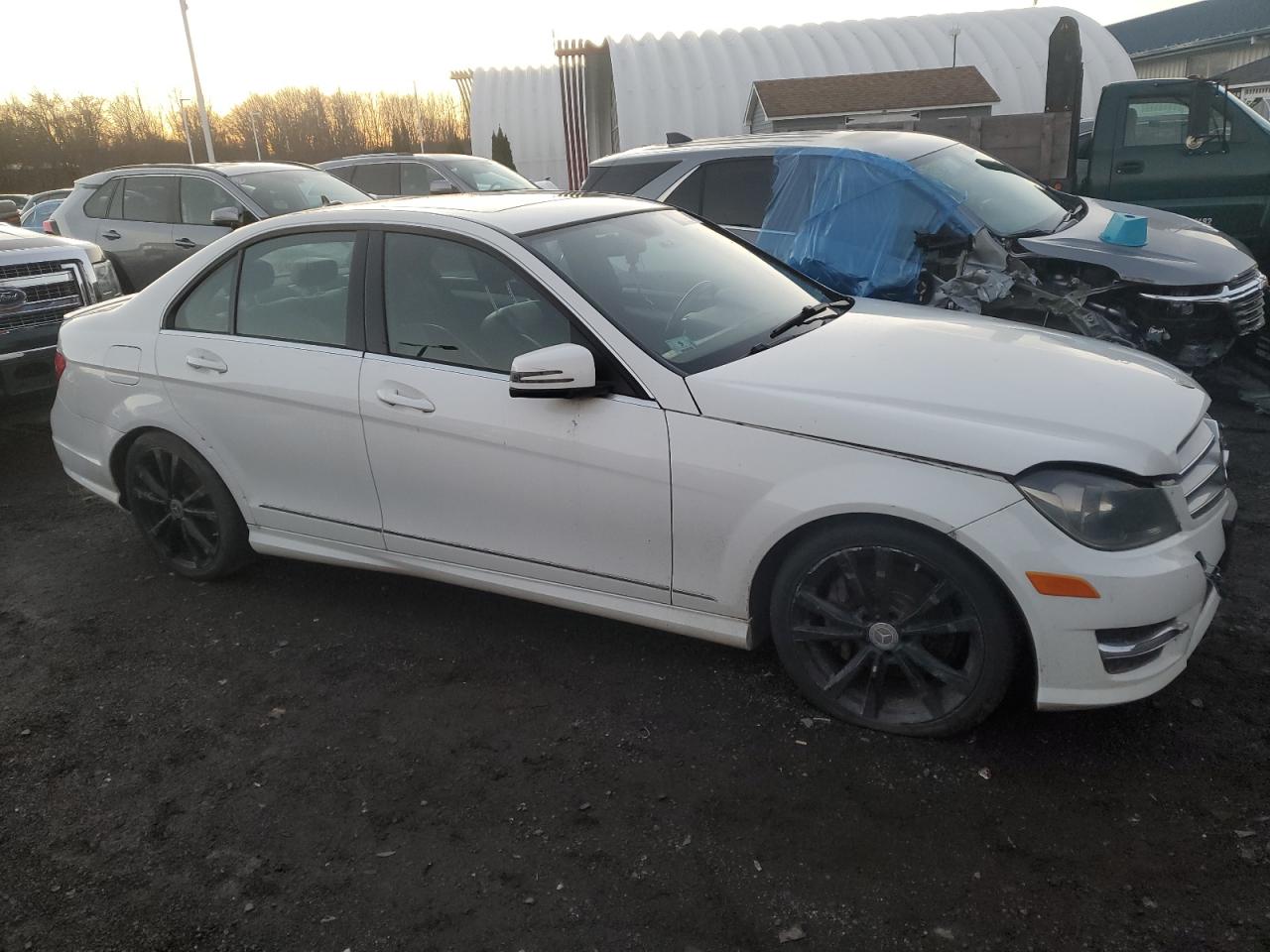 VIN WDDGF8AB1DA826566 2013 MERCEDES-BENZ C-CLASS no.4