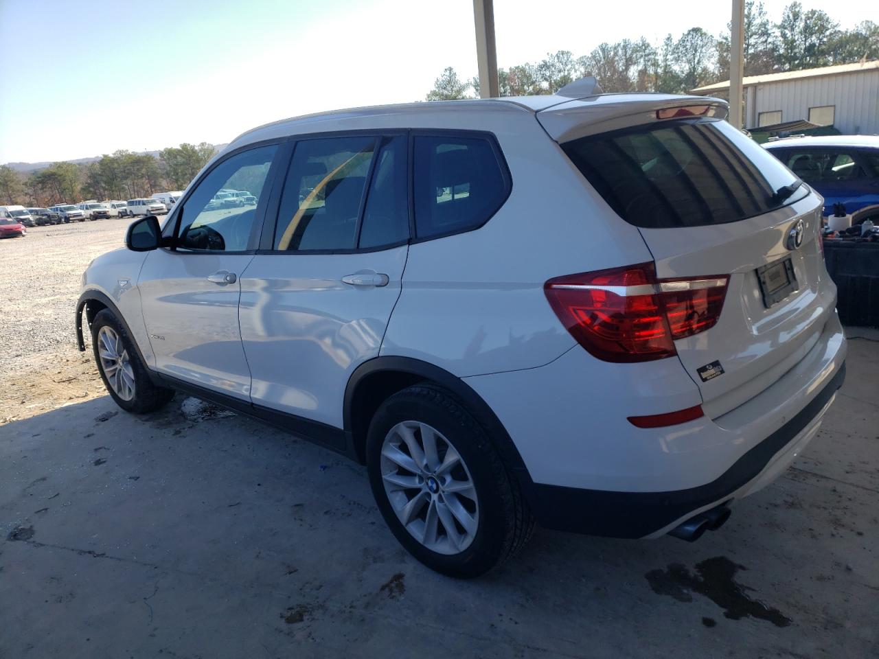 VIN 5UXWX9C54H0T08932 2017 BMW X3 no.2