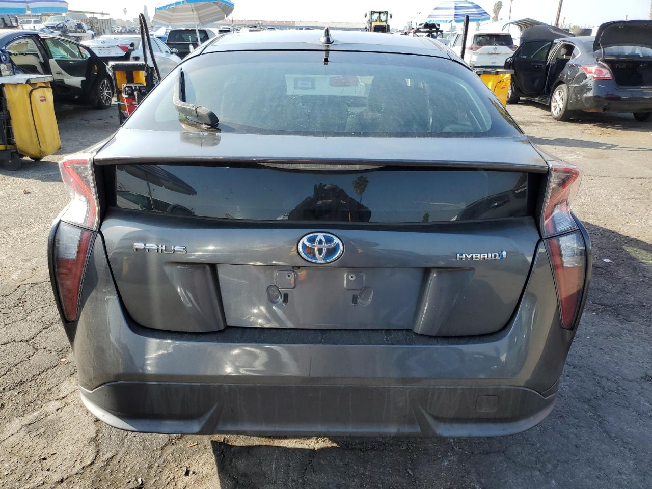 VIN JTDKARFU3H3041740 2017 TOYOTA PRIUS no.6