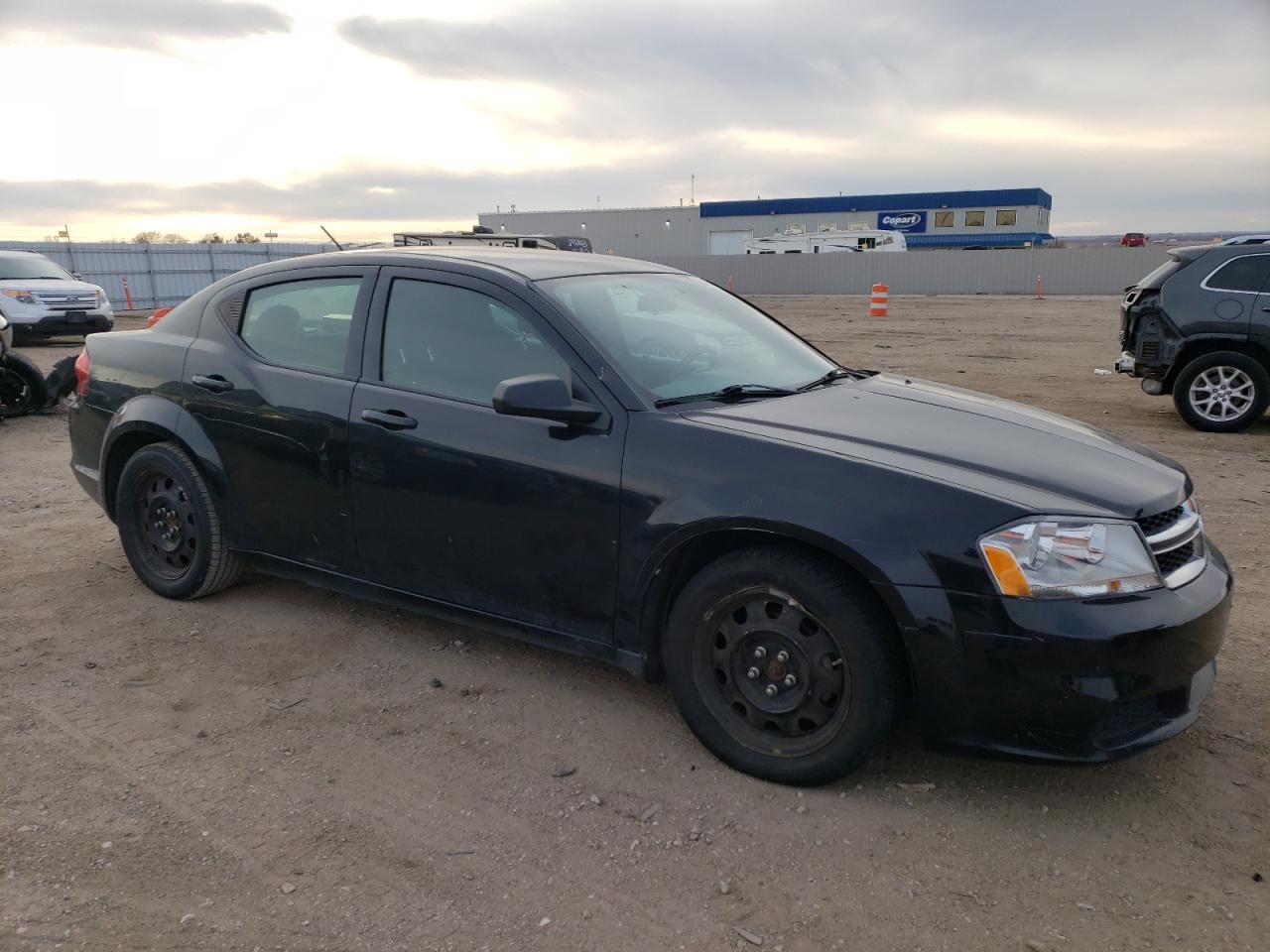 2013 Dodge Avenger - Image 4