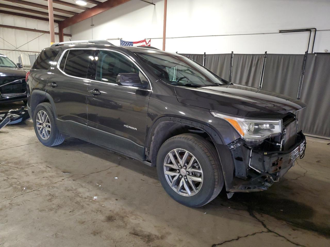 2017 GMC Acadia - Image 4