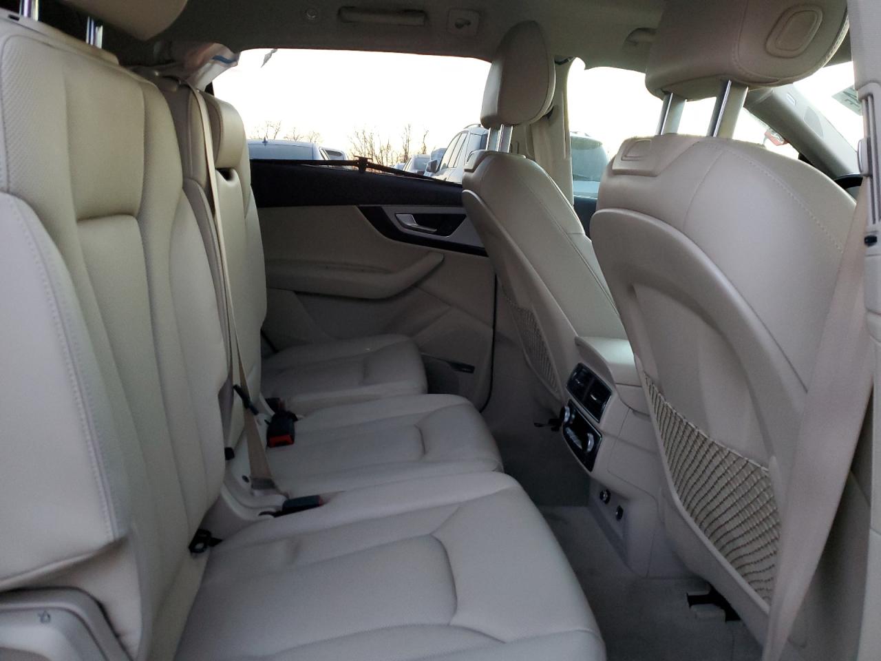 2019 Audi Q7 - Image 11