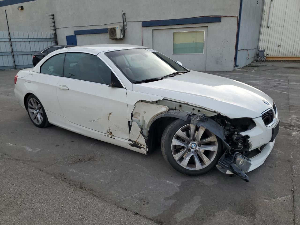 VIN WBADW7C50DE734370 2013 BMW 3 SERIES no.4