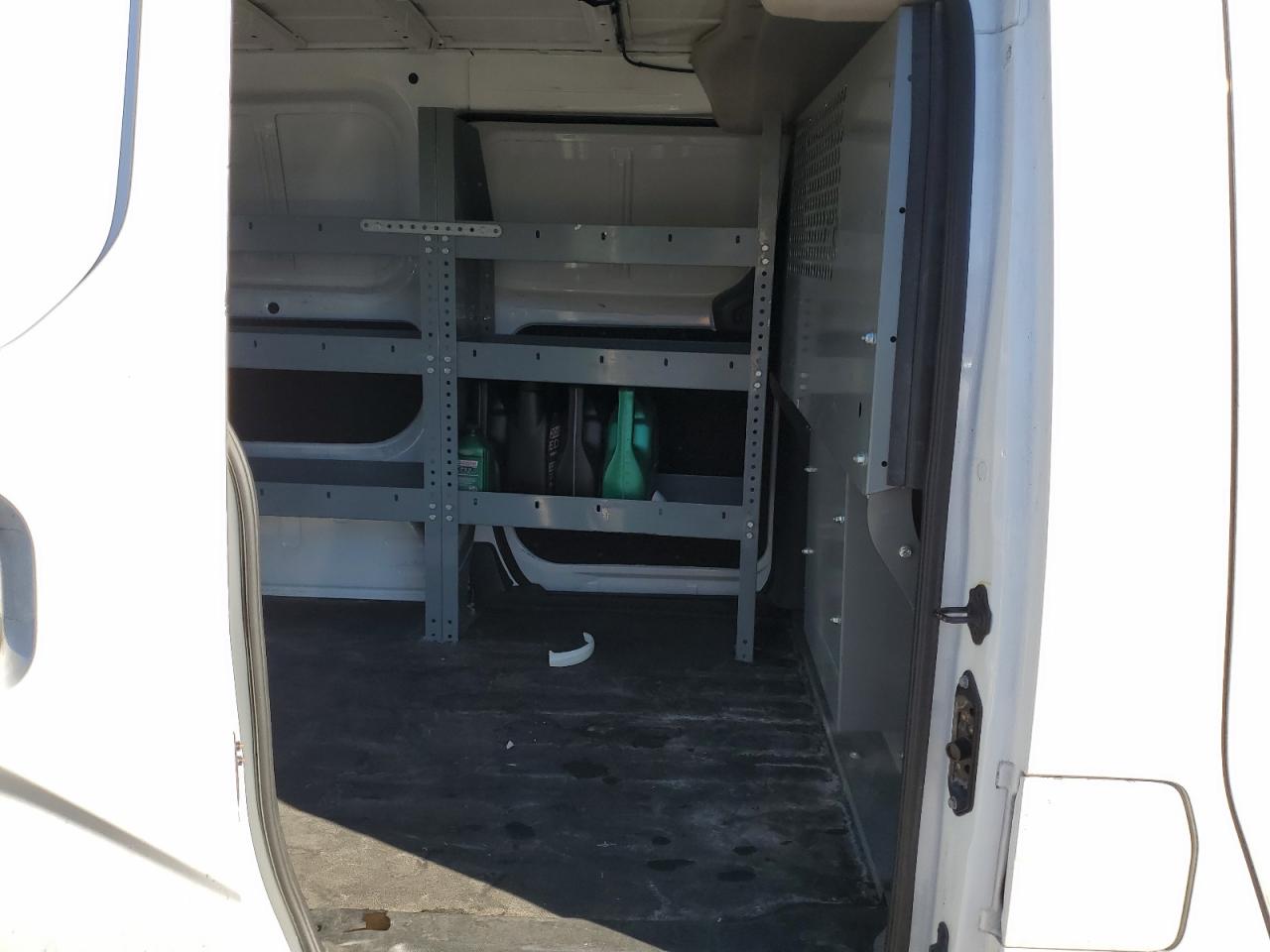 2015 Chevrolet Express - Image 11