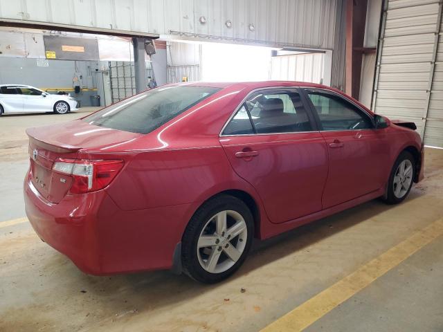  TOYOTA CAMRY 2014 Czerwony