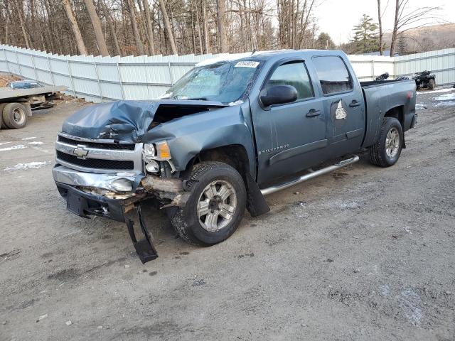 2007 Chevrolet Silverado K1500 Crew Cab იყიდება Center Rutland-ში, VT - Front End