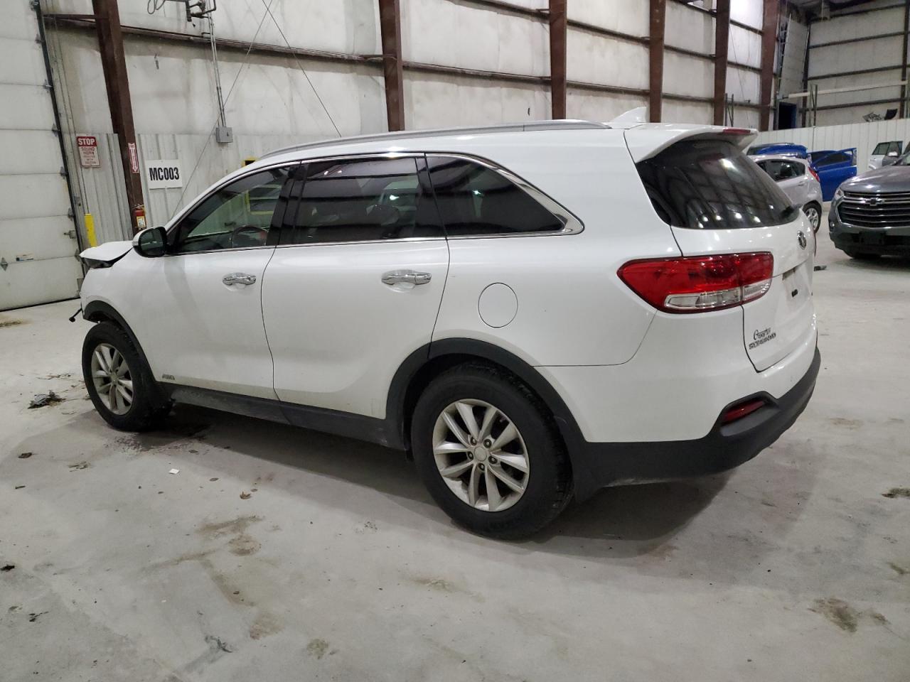 2017 Kia Sorento - Image 2
