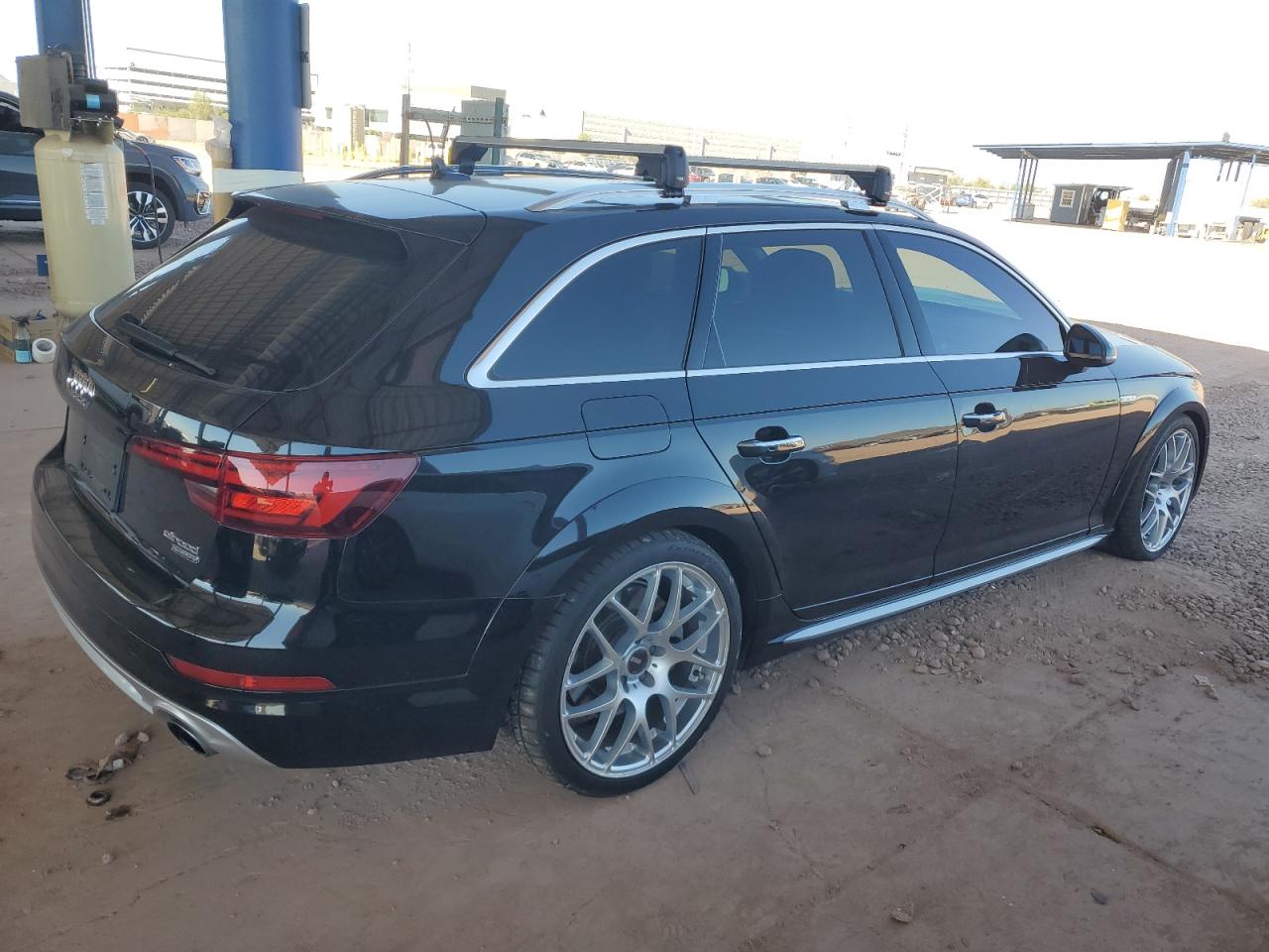 VIN WA17NAF46JA172488 2018 AUDI A4 no.3